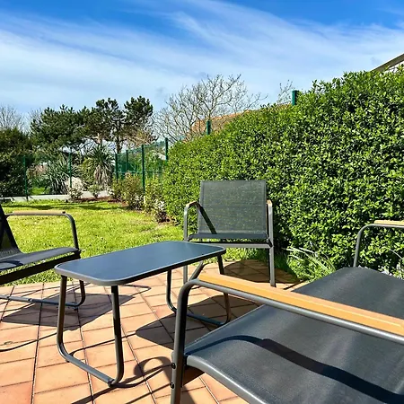 L'estran A Equipee Pour 6 Personnes + 1 Bebe